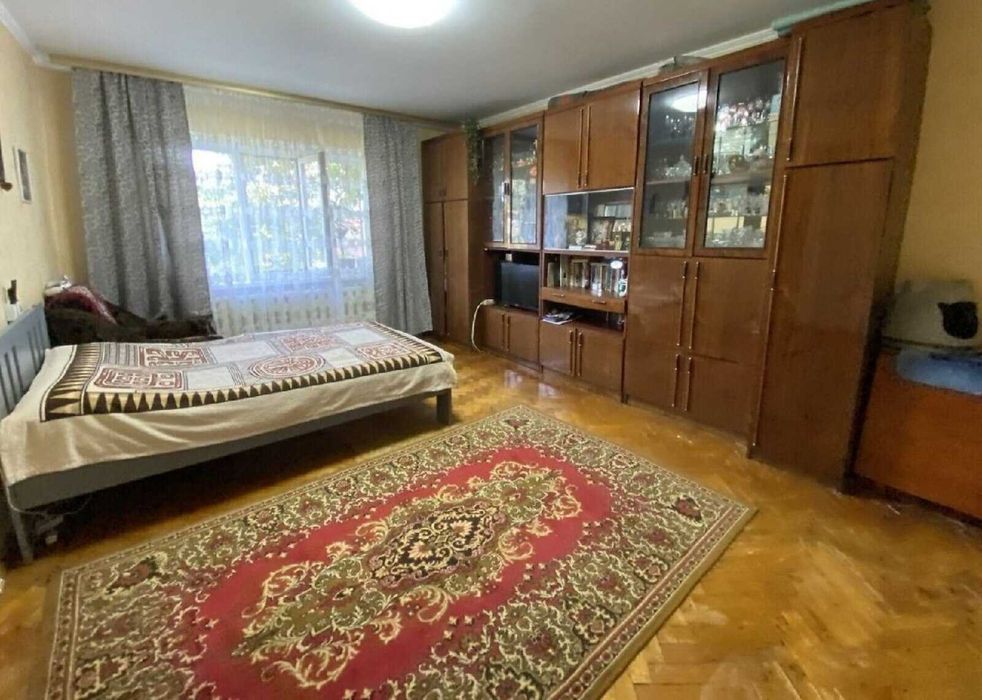 Продаж частини будинку в Центрі