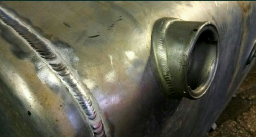 Аргонная сварка топливных баков. Ремонт баков. Реставрация баков.