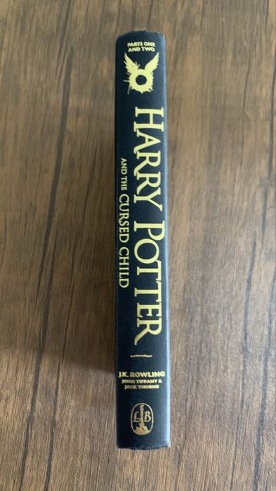 Livro Harry Potter and the cursed child