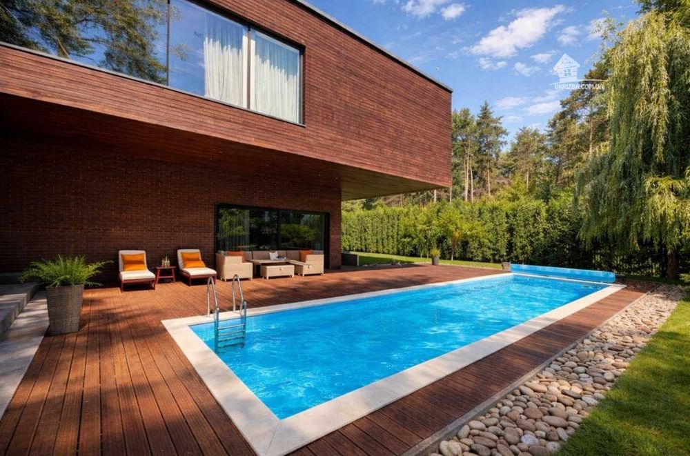 Новий будинок VIP-рівень. High-tech. Кінотеатр, сауна. До 20 осіб.