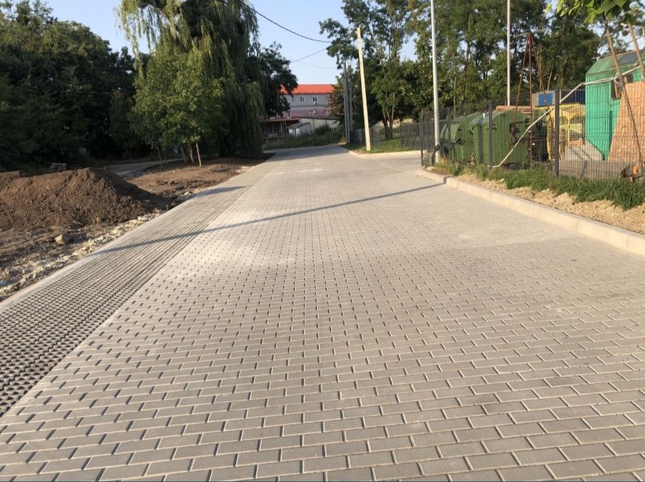 Укладка тротуарної плитки - Cтроительные услуги Черкассы на Olx