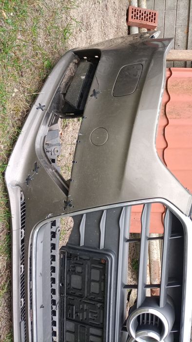 Zderzak przedni Audi A4 B8 lift