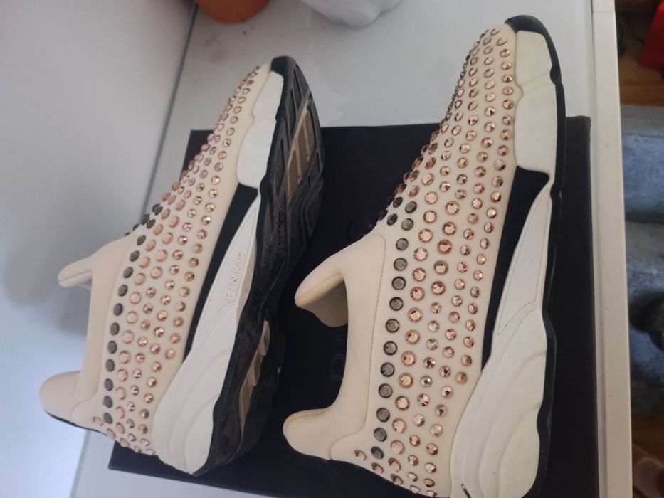 Tênis com brilhantes Pinko