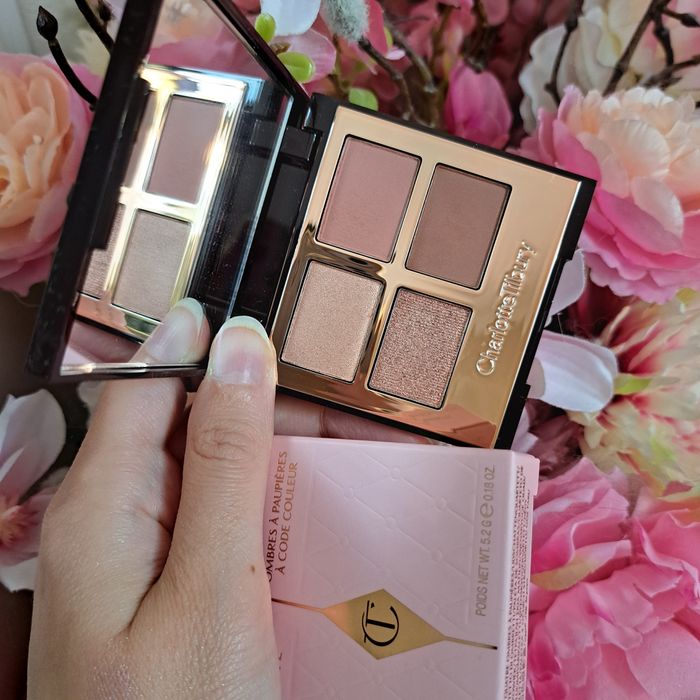 Charlotte Tilbury Pillow Talk paleta cieni do oczu i powiek
