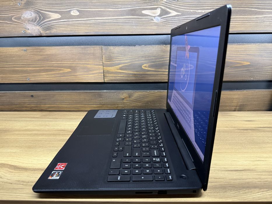 Dell Inspiron 3585 15,6” Sensor Ryzen3 2200u/16GB DDR4/SSD 256 Gb/33%