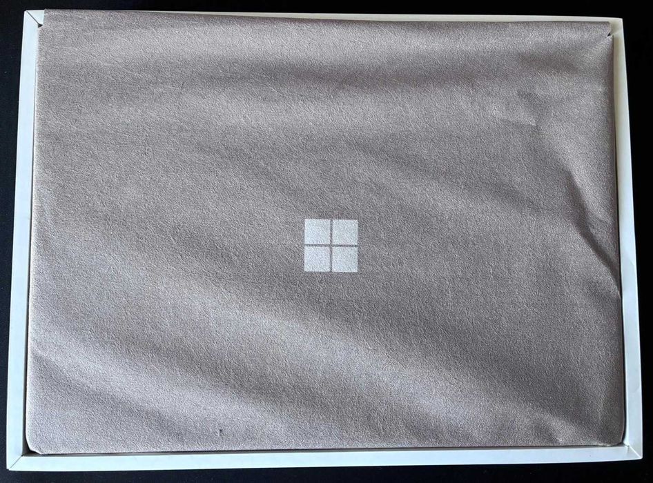 Portátil Híbrido Microsoft Surface Pro 9