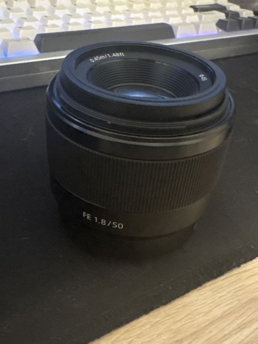 Sony FE 50mm F1.8 - SEL50F18F
