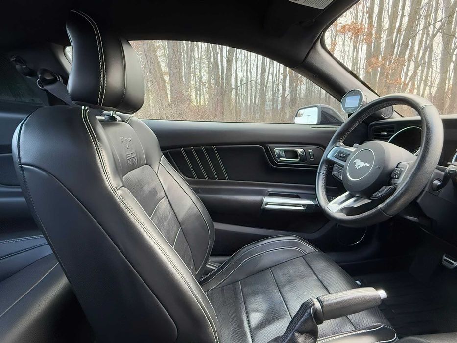 Ford Mustang GT Premium      2015