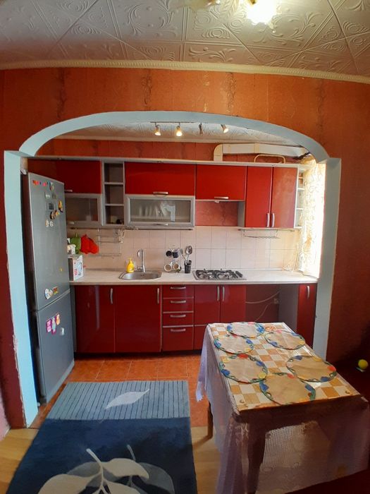 Продам 2х комнатную квартиру  в  Овидиополе. 24000 долл США.