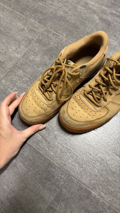 Nike AF1 Air Force brazowe zimowe zamszowe 40