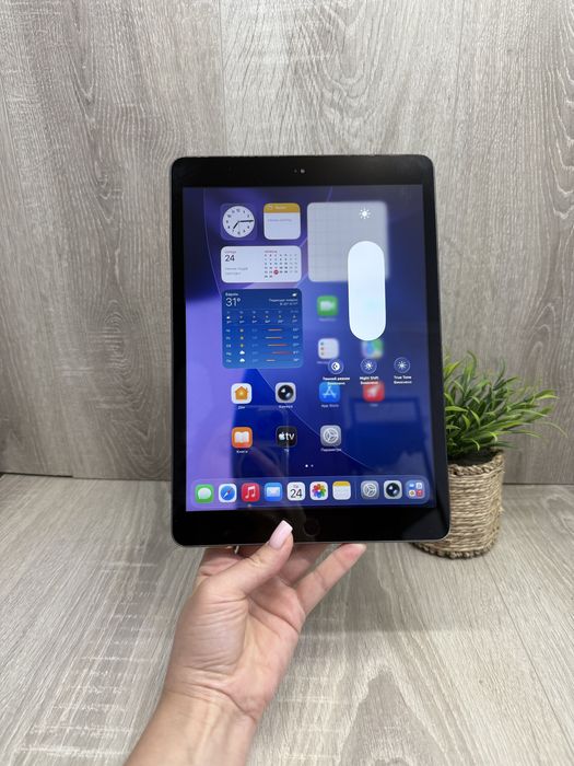 ipad 8 32gb - Купить электронику - Цены на OLX.ua