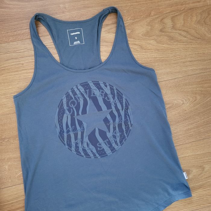 Nowa ale bez metki koszulka damska marki Converse  S kolor niebieski