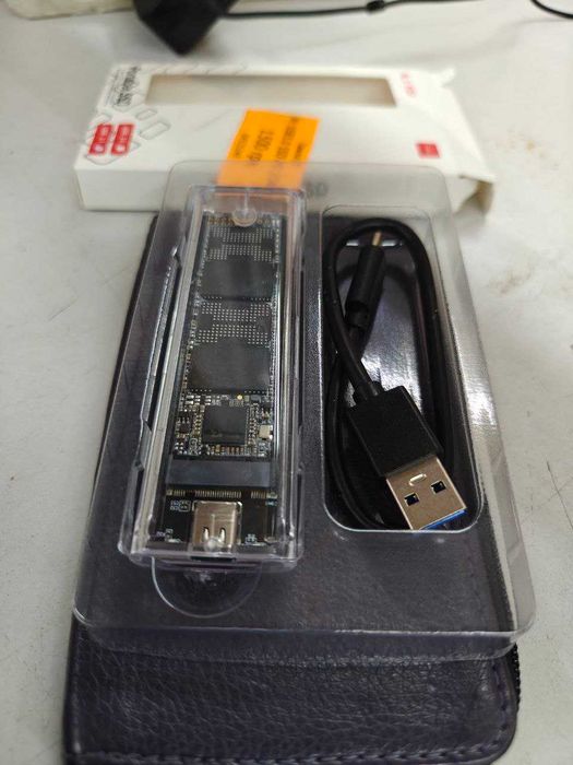 Портативний надвидкий зовнішній SSD диск USB 4.0 256Gb