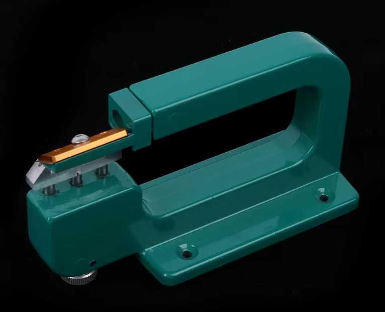 Maquina de facear pele manual