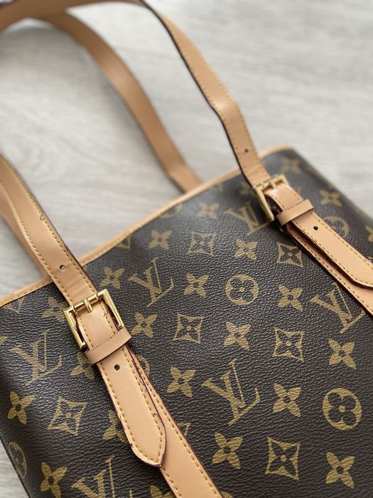 Сумка  Louis Vuitton