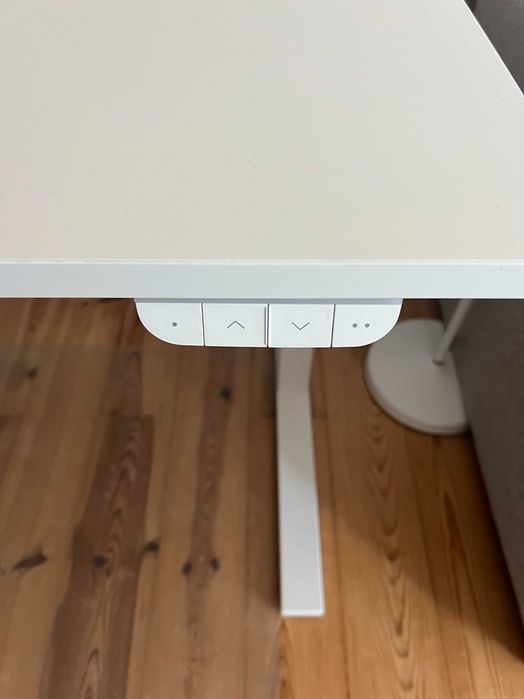 Secretária Eléctrica IKEA MITTZON Sentado/Em Pé 140x80 cm Branca