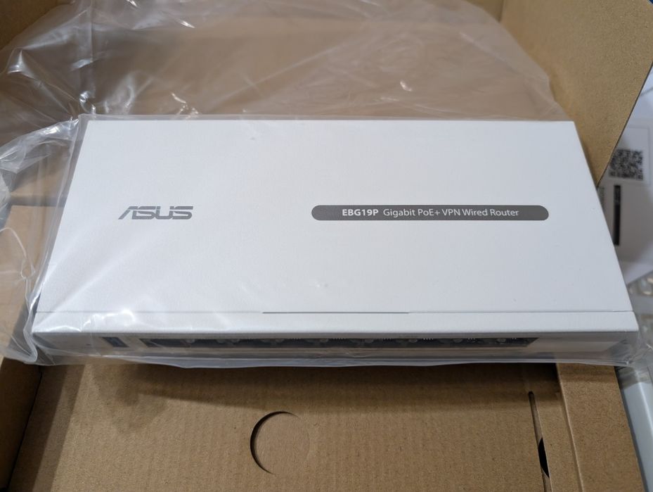 PoE+ VPN Маршрутизатор ASUS ExpertWiFi EBG19P