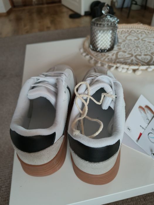 Buty damskie NOWE 38 sneakersy