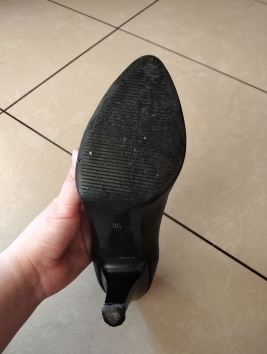 Szpilki czarne rozmiar 35