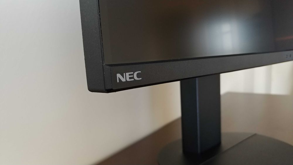 Monitor 4K dla fotografa - NEC EA271U (Na życzenie przesyłka OLX)
