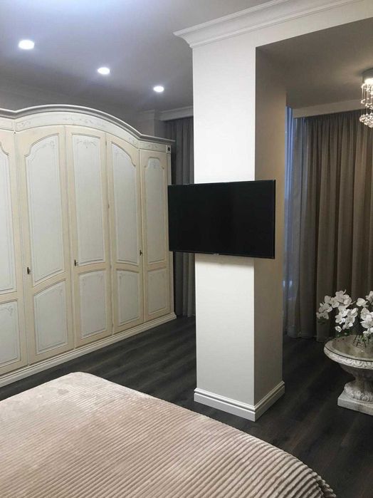 Продам 2-комнатную квартиру, Аркадия, Море, Гагаринское плато  1V33