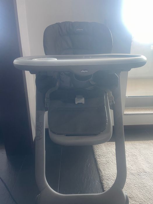 Cadeira de papa Chicco Polly