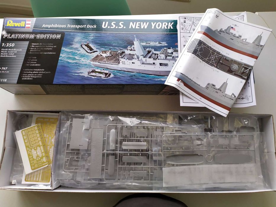 Kit Moselismo Naval 1/350 = New York LPD-21 Limited Platinium Edition