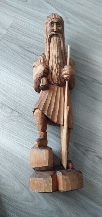 Rzeźba 54 cm wysokości