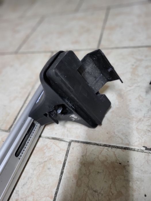 Relingi belki Thule 130 cm