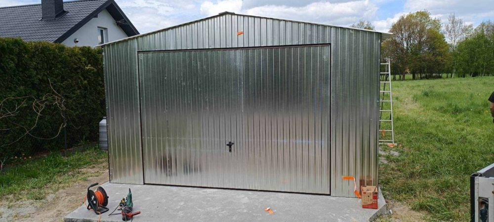 Garaż 6x6 orzech mat