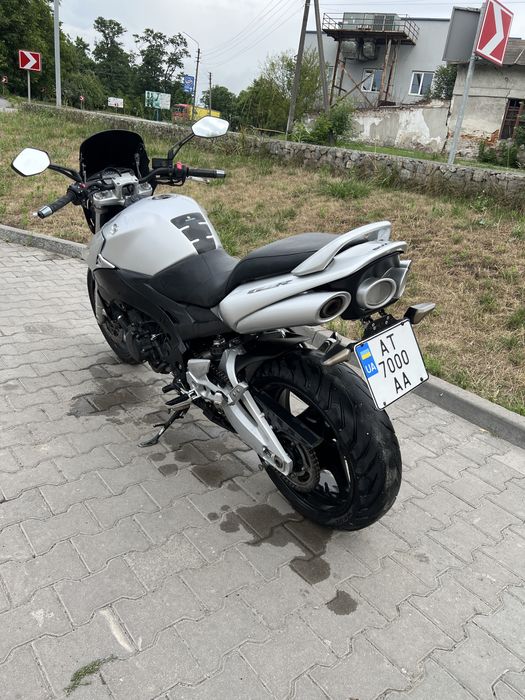 Suzuki gsr 600 2008 року
