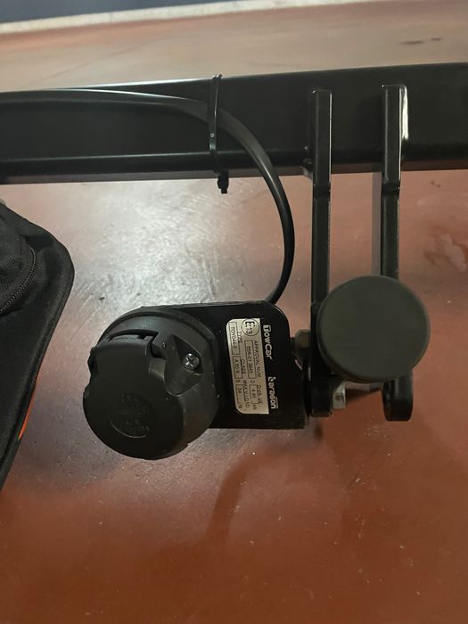 Suporte de reboque completo para Toyota Auris carrinha Hibrido