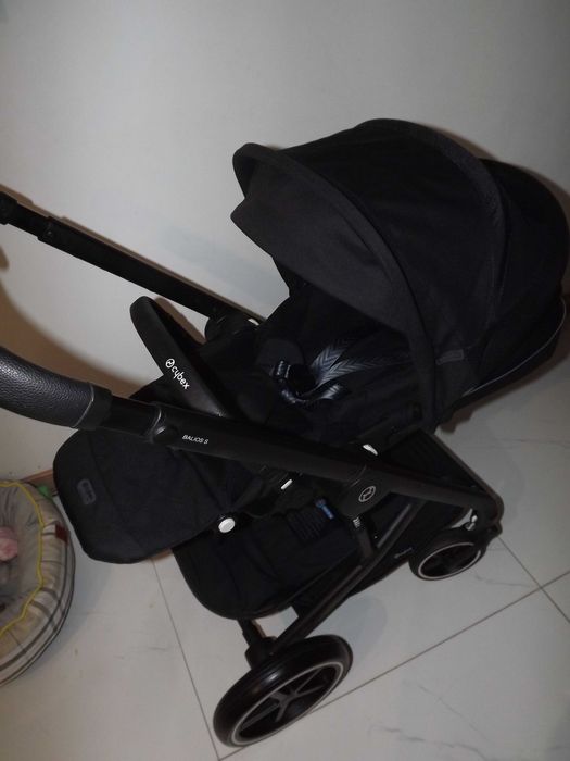 Cybex Balios s lux 2.0 Moon Black Fotelik z baza isofix Cybex lub avionaut