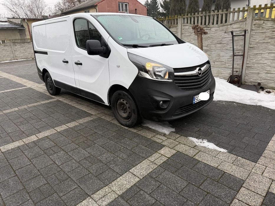 Opel vivaro  Bezwypadkowy 1.6d Klima Tempomat FV23%