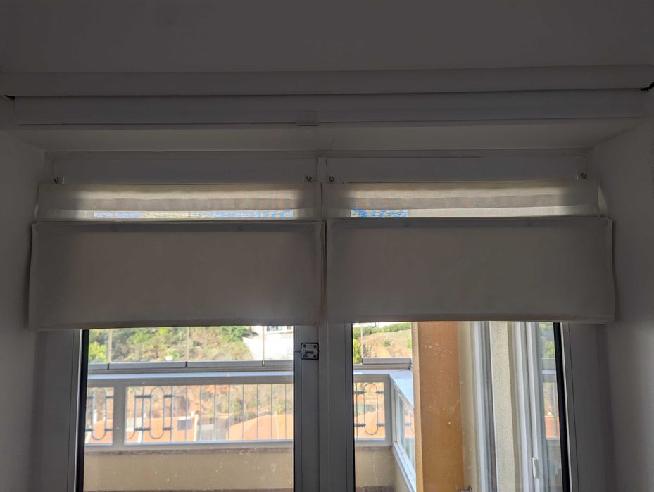 Conjunto 2 estores de tecido IKEA Ringblomma branco 60 cm