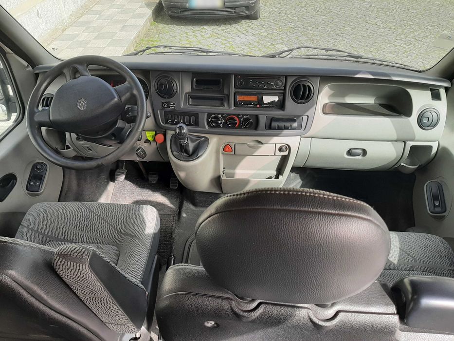 Vendo MINIBUS em excelente estado de conservação