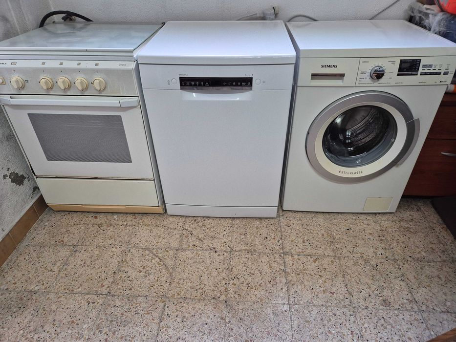 Maquina de Lavar Loiça Bosch Silenceplus 4 - SMS4EMW02E