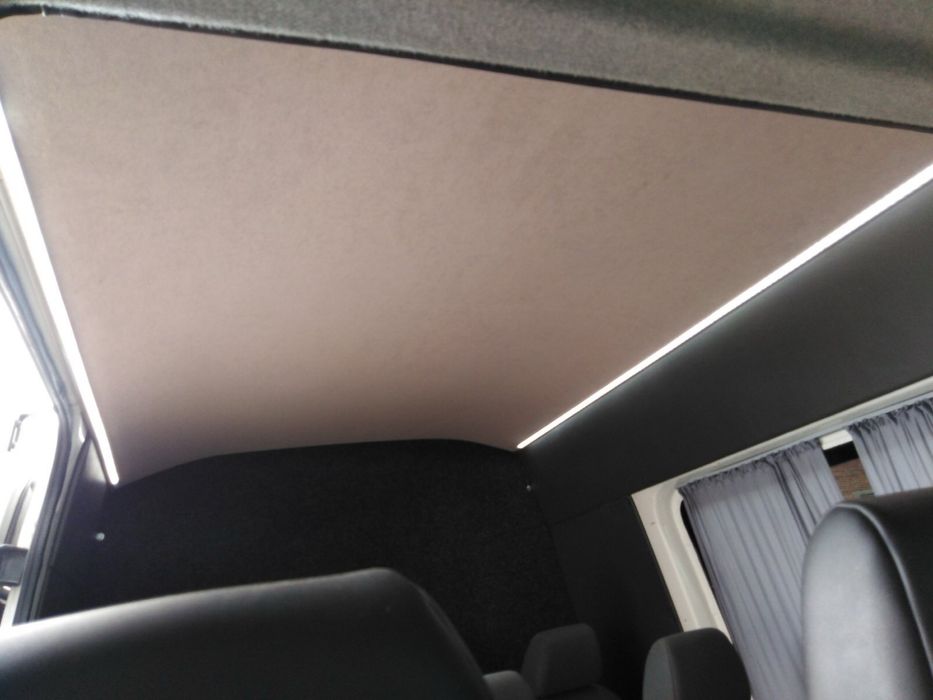 Volkswagen Crafter 2015 • Обслужений •BI-Led лінзи