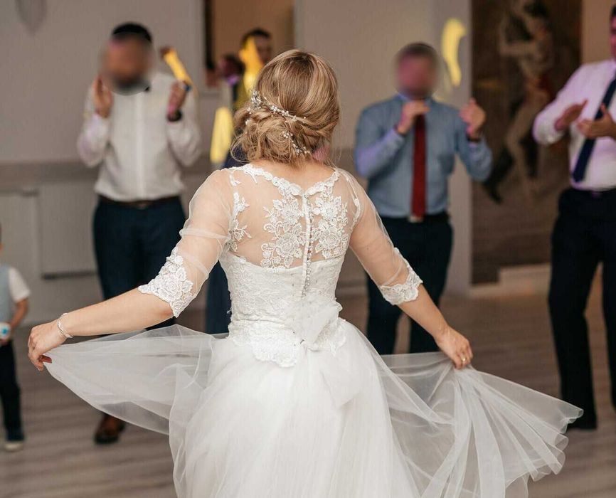 Piękna suknia ślubna