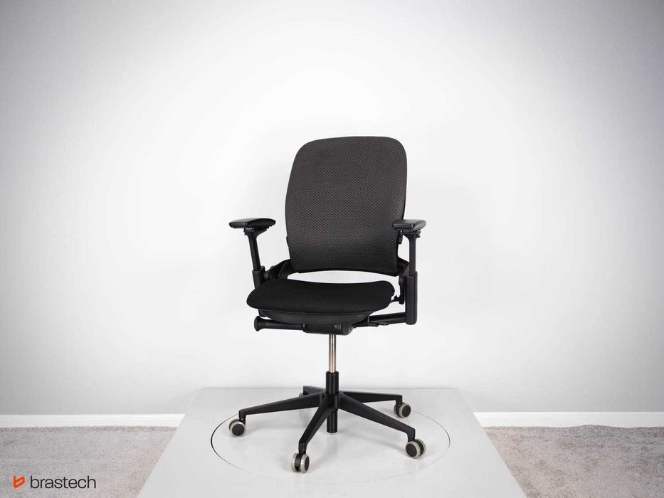 Fotel ergonomiczny Steelcase Leap V2 Nowa Tapicerka