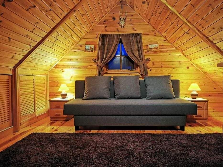 Domek nad Jeziorem Piaseczno Chata Soła, kominek taras