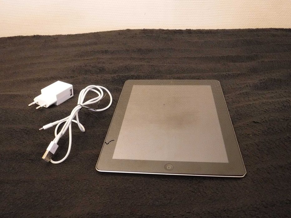 Tablet iPAD Model A1460  Z ETUI