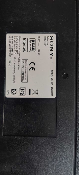 Telewizor SONY model KD-49XH8096 uszkodzony