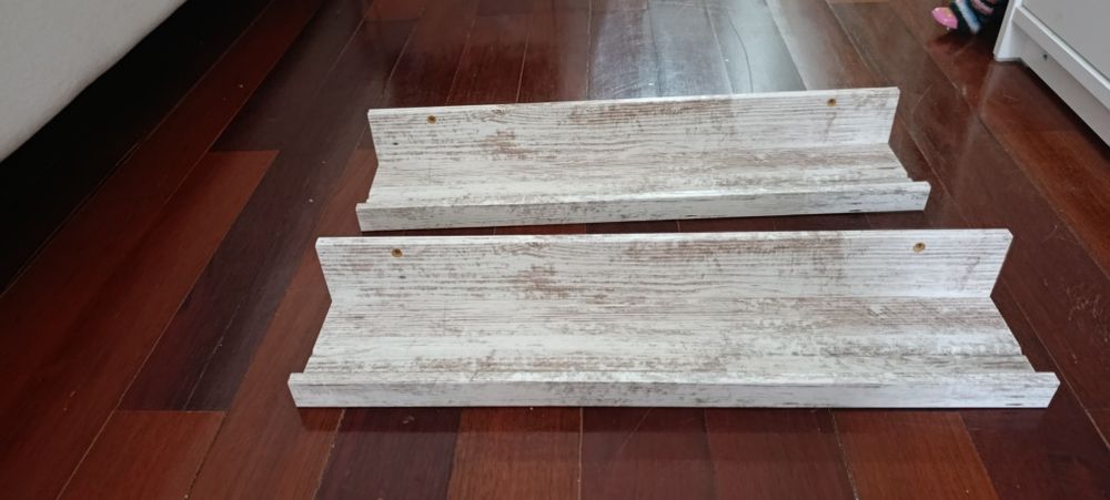 2 Estantes IKEA Mossland(semi-novas)
