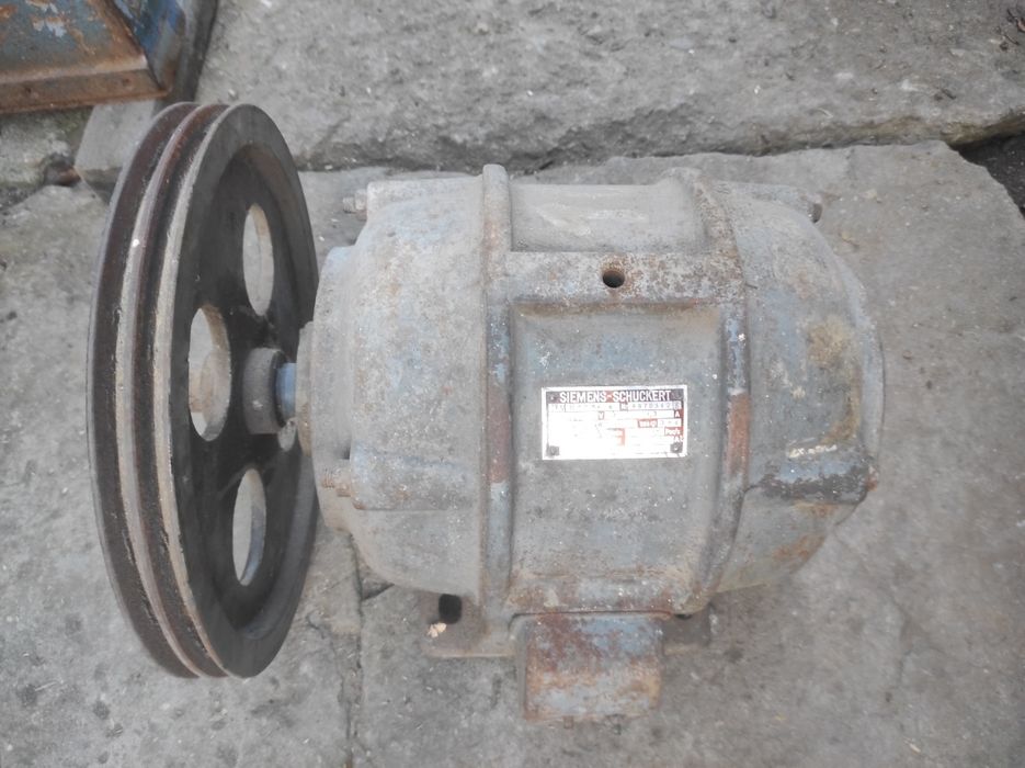 Zabytkowy silnik elektryczny Siemens