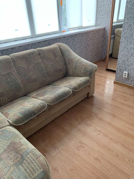 Подобово погодин 2 кім квартир Газплита духовка Джакузі 6місць 1поверх