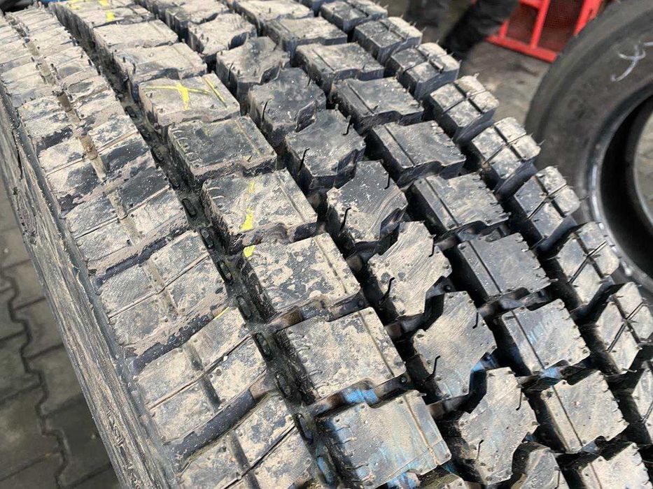 Opona 315/70R22.5 BIEŻNIKOWANE TYP KOSTKA Napędowa 100% Bieżnika