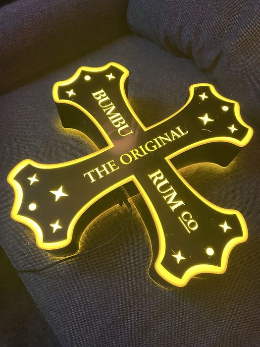 Neon / Tacka na shoty Bumbu rum