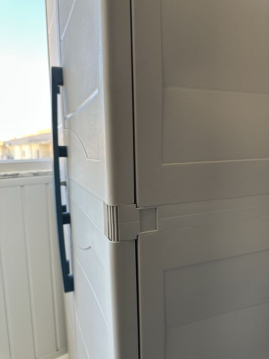 Armário alto de Arrumação PVC 2 Portas - usado