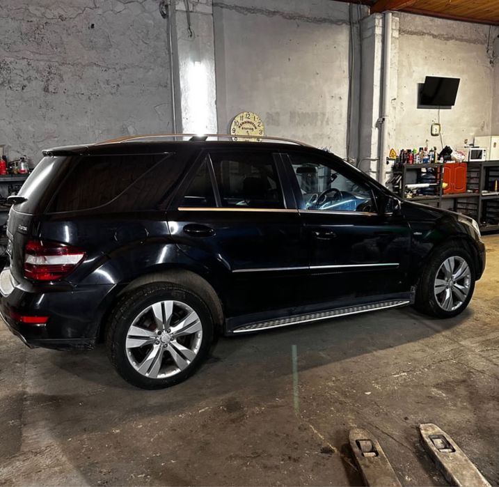 Бампер Мотор 3.0 w164 OM642  Авторозборка Мерседес w166 w221 w212 w211
